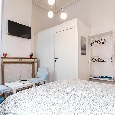 Spacious Shared 5br In The Heart Of Appartement *