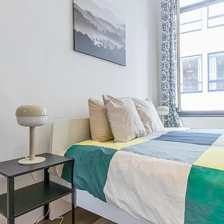 Spacious Shared 5br In The Heart Of Appartement
