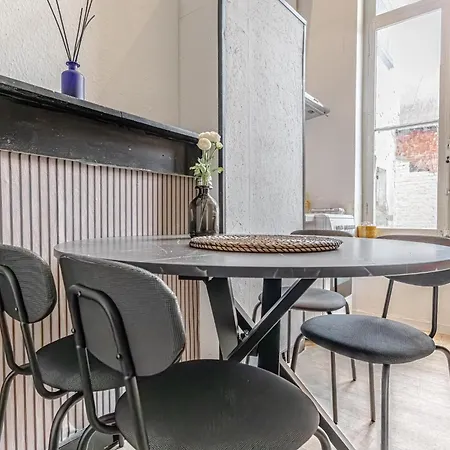Spacious Shared 5br In The Heart Of Ghent
