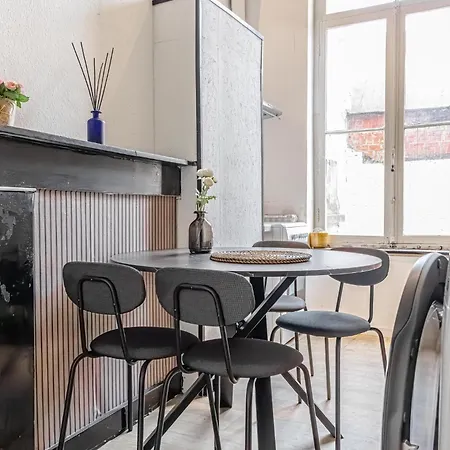 Spacious Shared 5br In The Heart Of Appartement